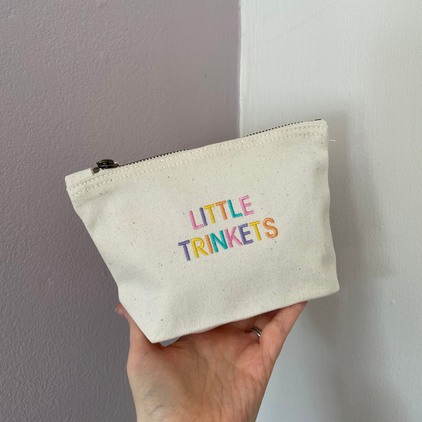 LITTLE TRINKETS - zip bag