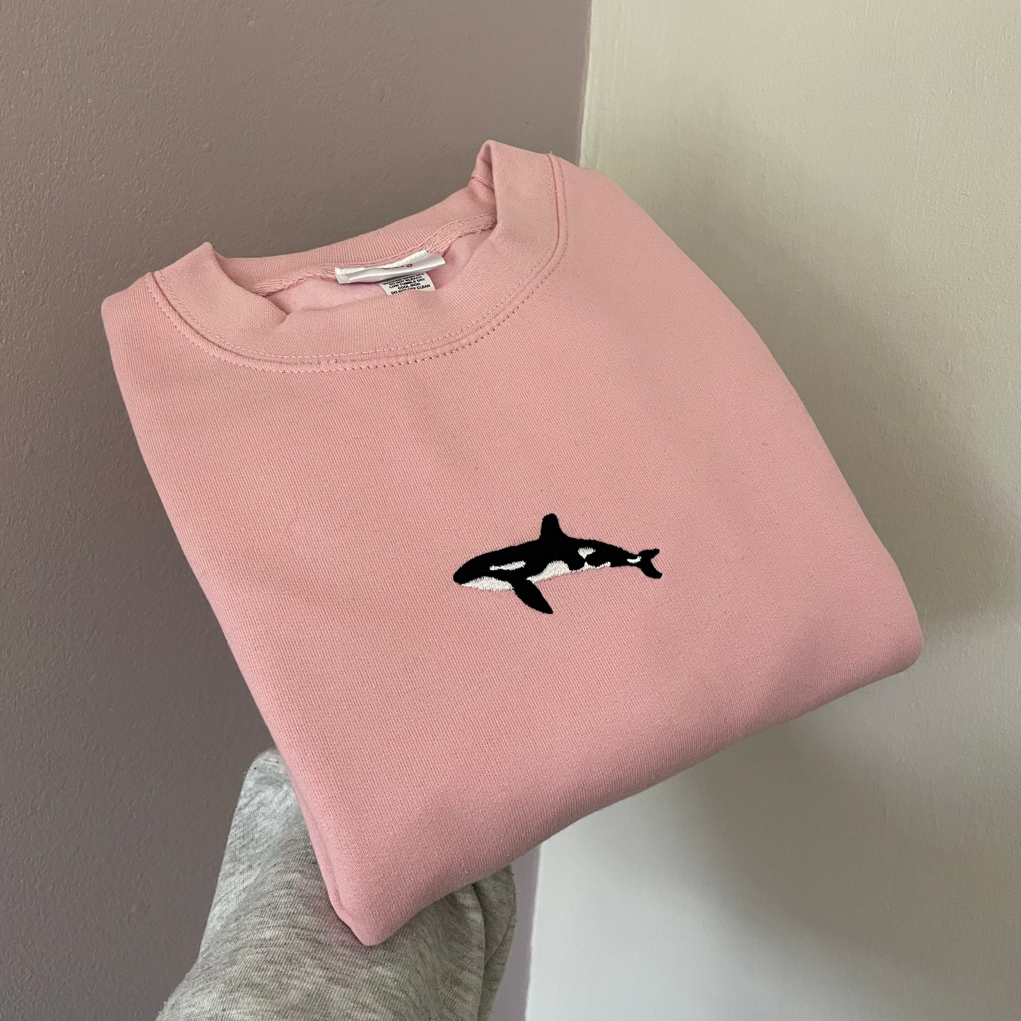 Whale sweatshirt - Small