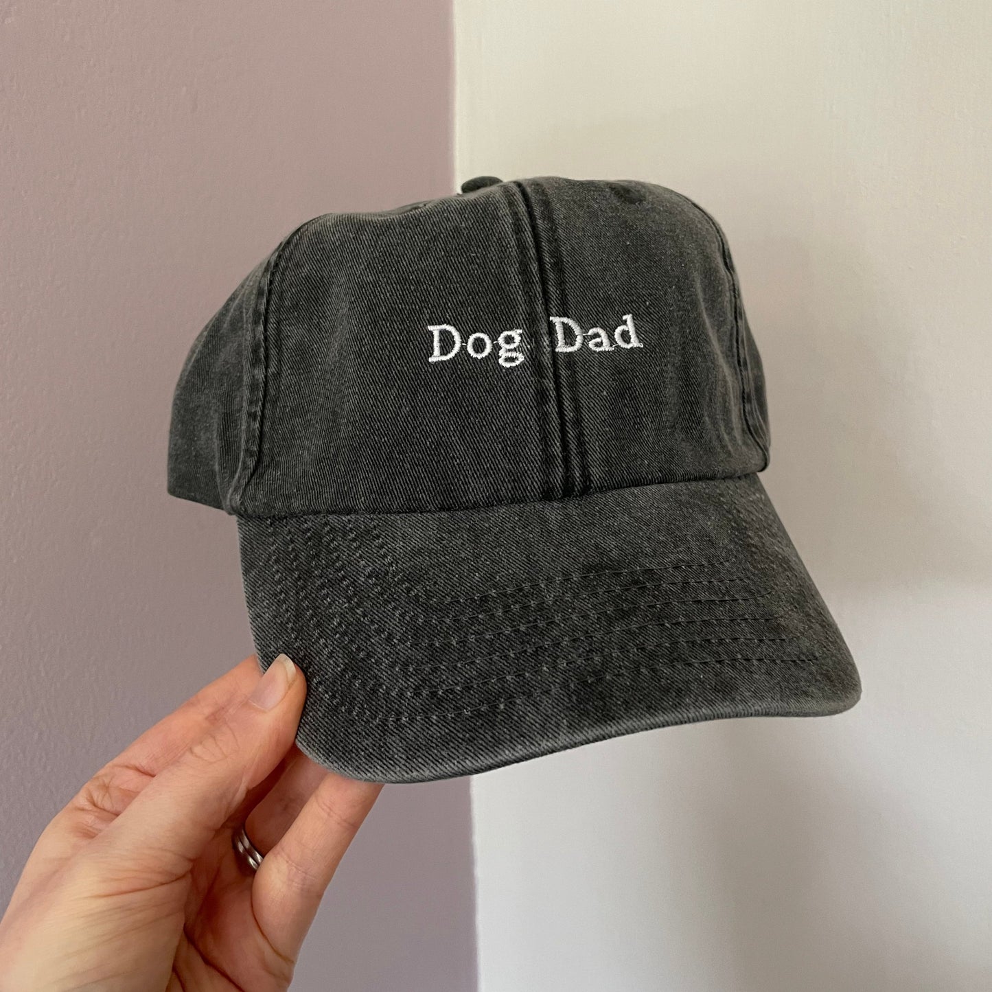 'Dog Dad' black vintage cap