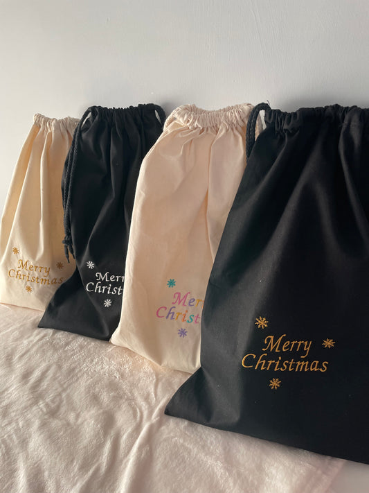 Christmas gift bags Medium